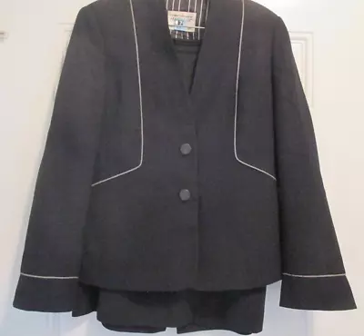 Brookehurst Mary Kay 2 Pc Skirt Suit Lined Size 10 Tall Black • $34.82