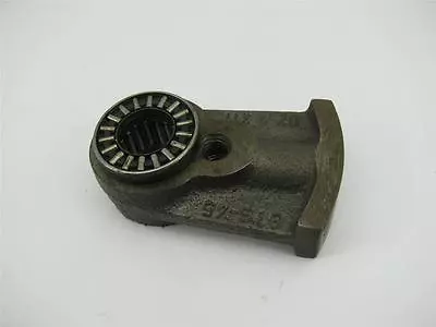 02a Transmission Reverse Gear Shaft Support Vw Jettagti 93-99 Passat 95-97 Oem • $24.99