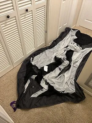 Mountain HardWear Tent - Unknown No Stakes Good Condition • $124.95