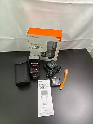 $79.99 • Buy Godox V860IIC Auto Flash Function GN60 2.4G TTL Wireless Li-ion Camera Flash Kit