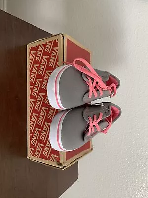 Vans Authentic Pop Gray Pink Low Top Sneaker Missy Sz 3 Shoes • $30