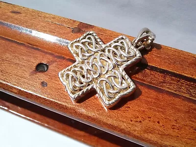 Heavy Vtg RD Sterling Silver Shadow Box Celtic Knots Filigree Cross Pendant • $37.95