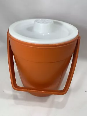 Vintage RUBBERMAID Ice Bucket W/ Lid Handle Orange #2260 Cooler Farmhouse Picnic • $13