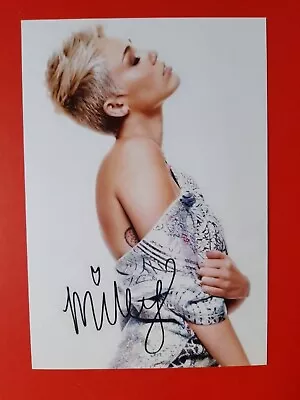 Miley Cyrus Signed Autographed Photo  • £3.30