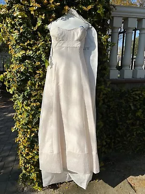 MINT Wedding Dress Sz 8 Ivory Silk Strapless A-line W/or W/o Veil • $125