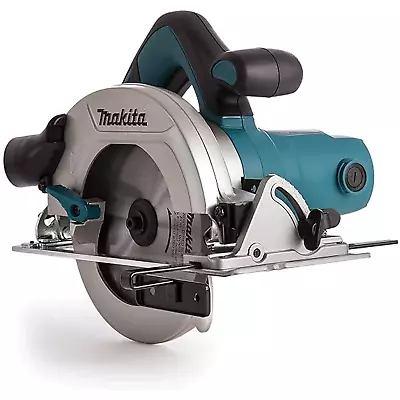 Makita Circular Saw 165mm 1050W 240V - HS6601/2 • £136.85