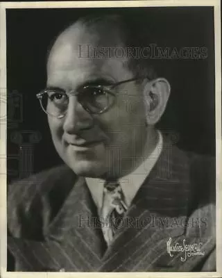 1940 Press Photo Milton Reynolds Navigator For New York Round The World Flight • $19.99