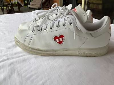 Women’s Adidas Stan Smith White Leather Sneakers Red Love Heart Size 6.5 US • $18.99