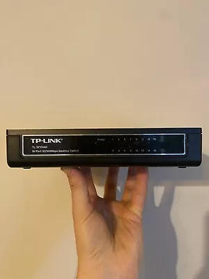 TP-LINK TL-SF1016D 16 Port Desktop Switch Fast Ethernet • £12.80