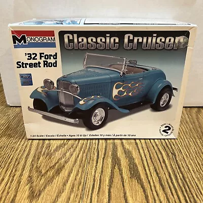 Monogram “Classic Cruiser” ‘32 Ford Street Rod. 1/24. #85-0882. • $19.79