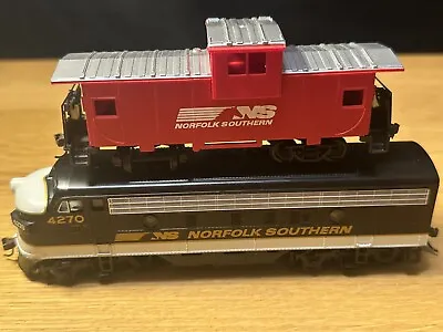 Bachmann HO Norfolk Southern F7A Diesel Engine & Caboose! RUNS GREAT. SEE VIDEO! • $59.99