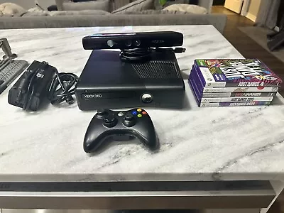 Xbox 360 S Slim 4GB 1439 Console Kinect Bundle Controller Power HDMI + TESTED! • $89.99