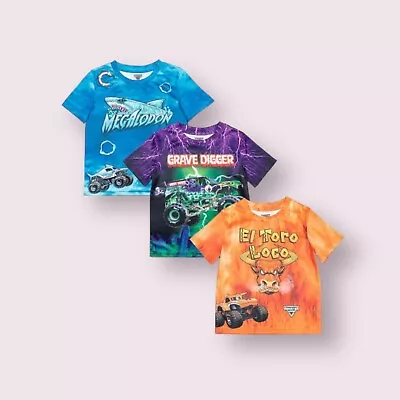 Monster Jam Trucks Boys 3 Pack T-shirts Megalodon Grave Digger El Toro Loco 7-8 • $49.99