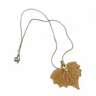 Vintage Leaf Necklace Pendant Filigree Goldtone Fashion Jewelry 18 In Chain • $11.61