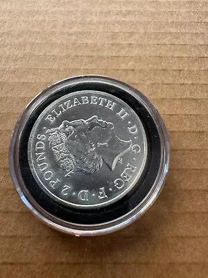 2 Pounds - Elizabeth II Royal Arms; 1 Oz Fine Silver Coin • $55