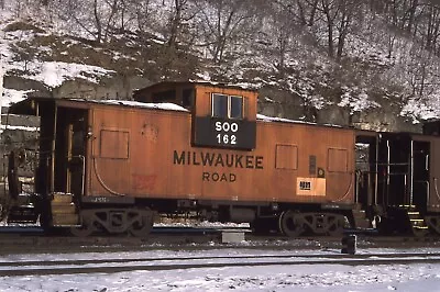 T: Original Slide SOO LINE Ext Vision Caboose #162 St Paul MN Ex-MILW Paint • $3.99