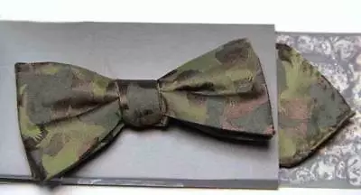 Duck Dynasty Camo Bow Tie And Pocket Square Brown Green Men's Pre-Tied • $19.99