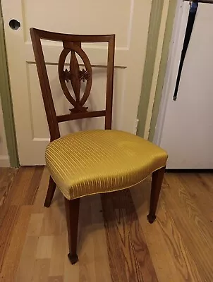 Charming Vintage BAKER FURNITURE Wooden Yellow Dining Room Kitchen Parlor Chair  • $0.99