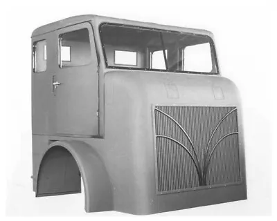 1940-1945 Marmon-Herrington Cab Press Photo Lot 0012 • $13.67