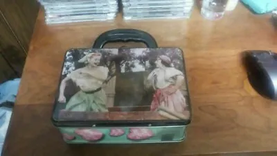 I Love Lucy Collectible Tin Tote Lunch Box VitaMeataVegaMin Stomping Grapes 7in • $10