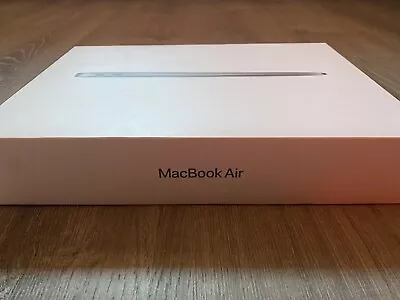 Macbook Air M1 256gb BOX ONLY • $15