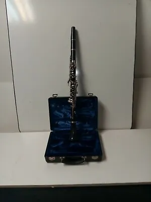 Bundy Resonite Student Model Clarinet With Hard Shell Case Ready To Play (C) • $122.50