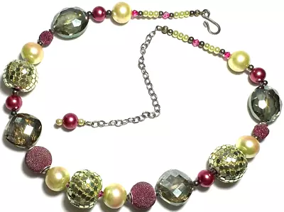 Vintage Jewelry Necklace Large Glass Mermaid Bead Diamond Cut Sage Green Chunk35 • $5
