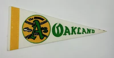 Oakland Athletics A's Vtg MLB Mini Pennant 9in X4in Felt Banner Flag Baseball • $12.95