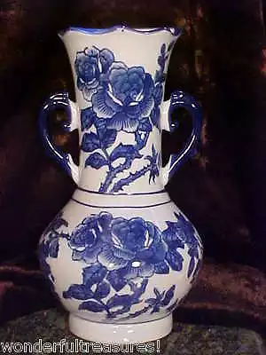 LST1LG10 T Delft Style COBALT Blue White Double Handle WALL POCKET URN Vase NEW! • $65