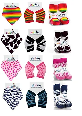 Baby Gift Pack Set Of Moccons Knee Protectors & Bandana Bib  *FREE P&P* • £14.75