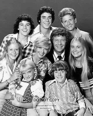  The Brady Bunch  Florence Henderson Robert Reed - 8x10 Publicity Photo (zy-643) • $8.87