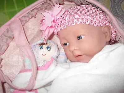 Berenguer LA Newborn Lifelike Baby Doll Realistic With Accessories + Carry Bag • $25