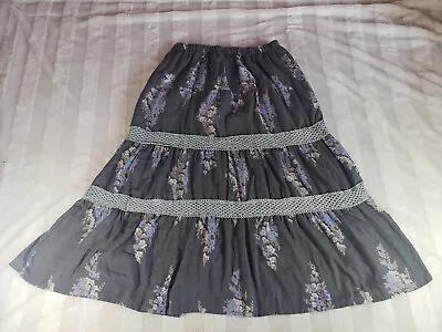 Metro Wear Womens Gray Floral Tiered Crochet Midi Boho Skirt L Elastic Waist • $15.38