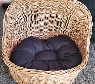 £25 • Buy Wicker Pet Bed/Basket With Cushion - New Never Used - Small / Medium Dog Or Cat