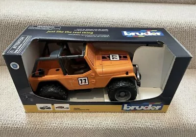 Bruder Jeep Wrangler 4x4 Mud Racer Cross Country Racer  Boxed NEW 1/16 Farm Toy • $31.12