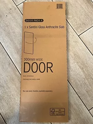 B&Q IT Kitchens 300mm Door Pack A Santini Gloss Anthracite Slab • £32.99