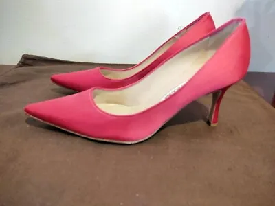 NEW! Manolo Blahnik 40 PINK SATIN Pumps New! New! New! • $175