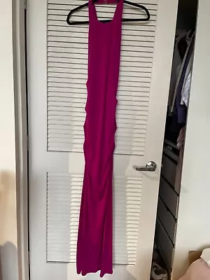 Nicole Miller Shannon Gown Magenta Size 4 • $20