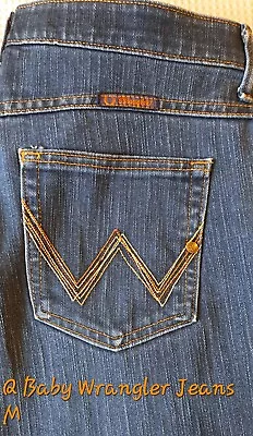 Wrangler Q Baby Jeans Women's Size M Mid Rise Straight Leg Embroidered Dark Blue • $25