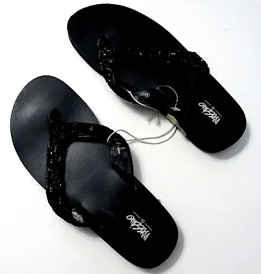 Nwot Ladies Black Bead Mossimo Flip-flops     Size 5 • $12.99