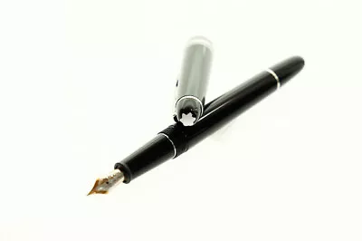 Montblanc MONT BLANC Meisterstuck Classic Fountain Pen 4810 Nib 14K  Brand Use • $322.95