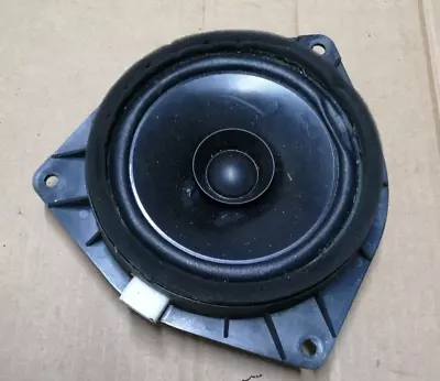 £25 • Buy 08 Toyota Avensis Verso Driver Side Right Rear Door Speaker 86160-44130