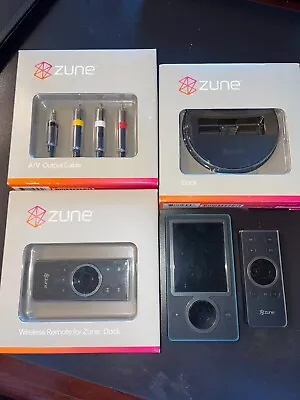 Microsoft Zune Music Mp3 Player Set Bundle • $260