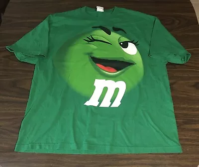 M&Ms T Shirt Men 2XL XXL Wink Face Mrs Green MMs World Chocolate Candy 2009 Y2K • $10.55