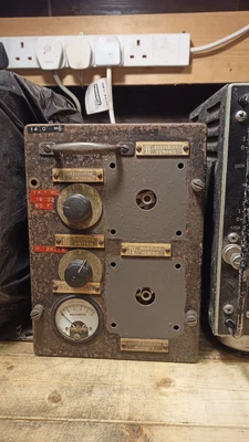 £75 • Buy Ww2 Military  Radio Transmitter Master Oscilator  Mi 19467-a