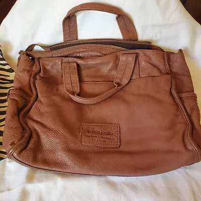 Linea Pelle Handbag With Shoulder Strap. Leather. Very Lightly Used. • $37