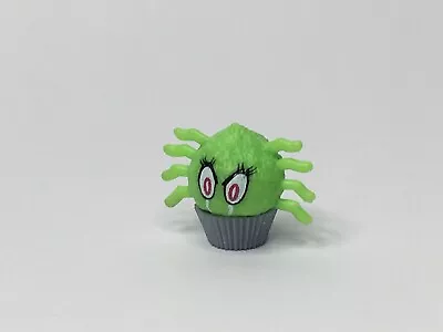 Monster High Coffin Bean Green Monster Cupcake • $3.99