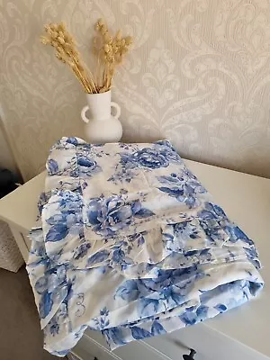 Frilly Kingsize Duvet Cover Blue White Rose Country Cottage Core • £22.99