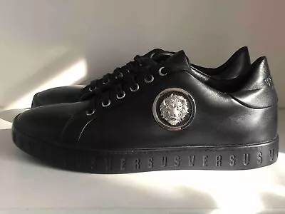 VERSACE VERSUS Lion Head Men's Black Leather Low Top Sneakers Sz 10.5 (44) • $299.90