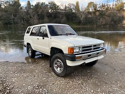 1987 Toyota 4Runner SR5 22-re 5-Speed Manual 4wd. NO RUST! RN60 Body • $17000